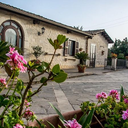 Agriturismo Il Granaio Hotel & Spa Modica Bagian luar foto